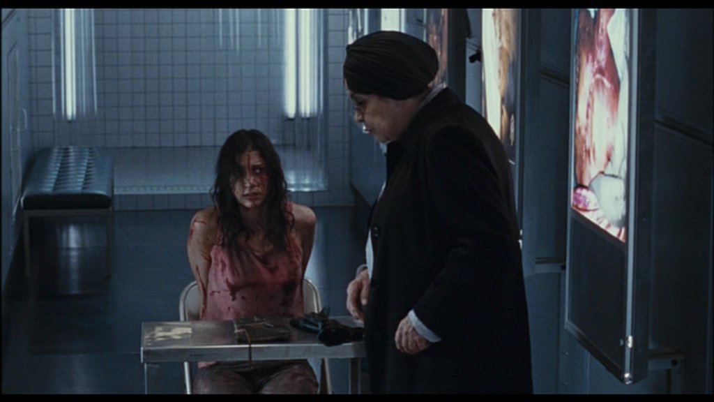 fervargasIII's tweet photo. Yo no sabía que Mylène Jampanoï y Morjana Alaoui las protagonistas de #Martyrs que lograron una actuación inmejorable con ese desafío corporal y psicológico, declararon que "bajo ninguna circunstancia volverían a trabajar con #PascalLaugier Lo mismo pasó con las de #Ghostland 😲 https://t.co/GYiqstC4Bg