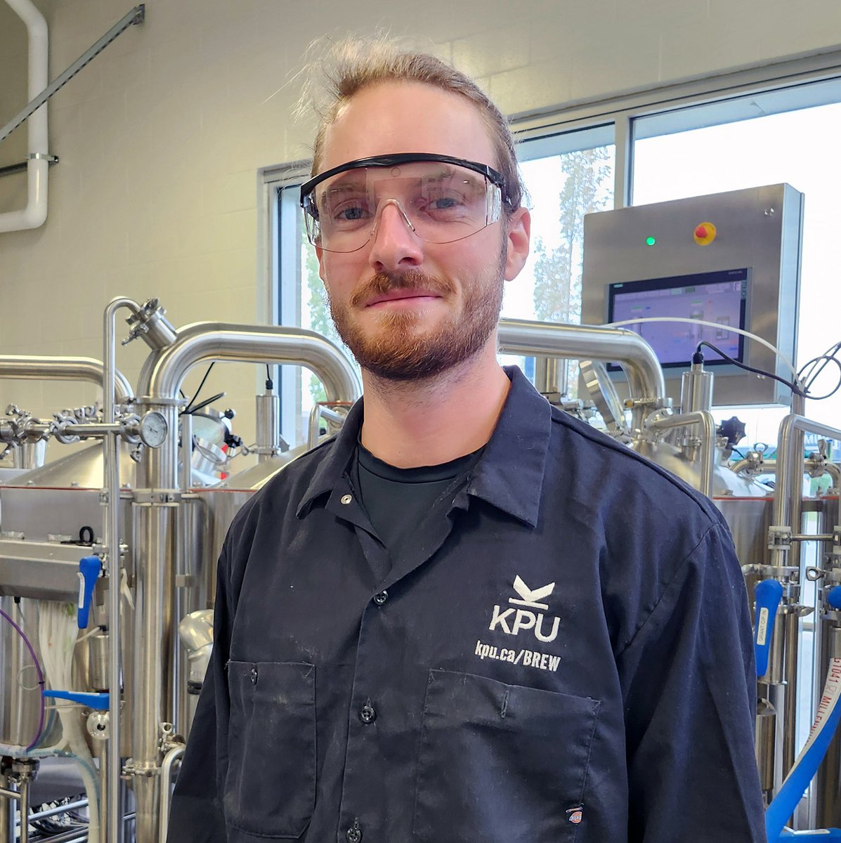 🍺💥2025 KPU SIGNATURE SERIES LAUNCH💥🍺 
Come by the KPU Brew Lab this Friday for the first Signature Series release—Abundance Table Saison—brewed by 2nd year students Ethan and Isaiah. 

JAN. 31
ABUNDANCE
355 ml Can | $2.63

KPU Brew Lab
FRI 1-6PM
20901 Langley Byp

<a href="/KwantlenU/">KwantlenU</a>