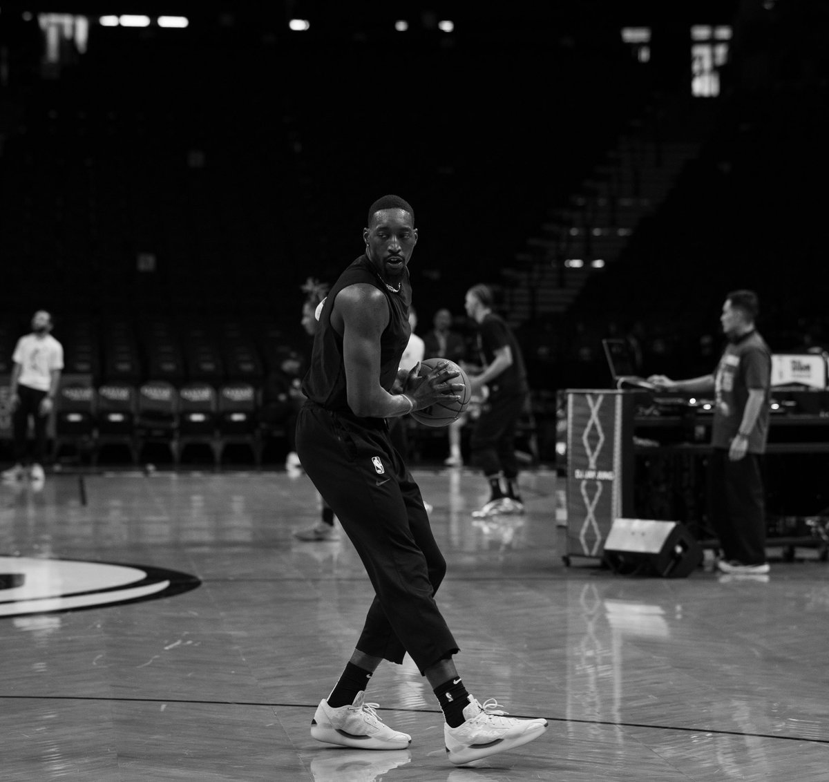 TiffanyMeeks23's tweet photo. The rest of the photos from Saturday. @miaheatbeat @5ReasonsSports I’m still learning… Grateful for the opportunity. #heatnation https://t.co/Q91fiYIEDb