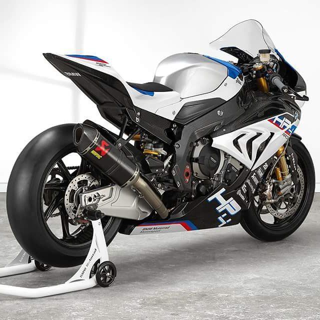 MoreMotorcycles's tweet photo. #BMW HP4 https://t.co/K9po5OmeLs