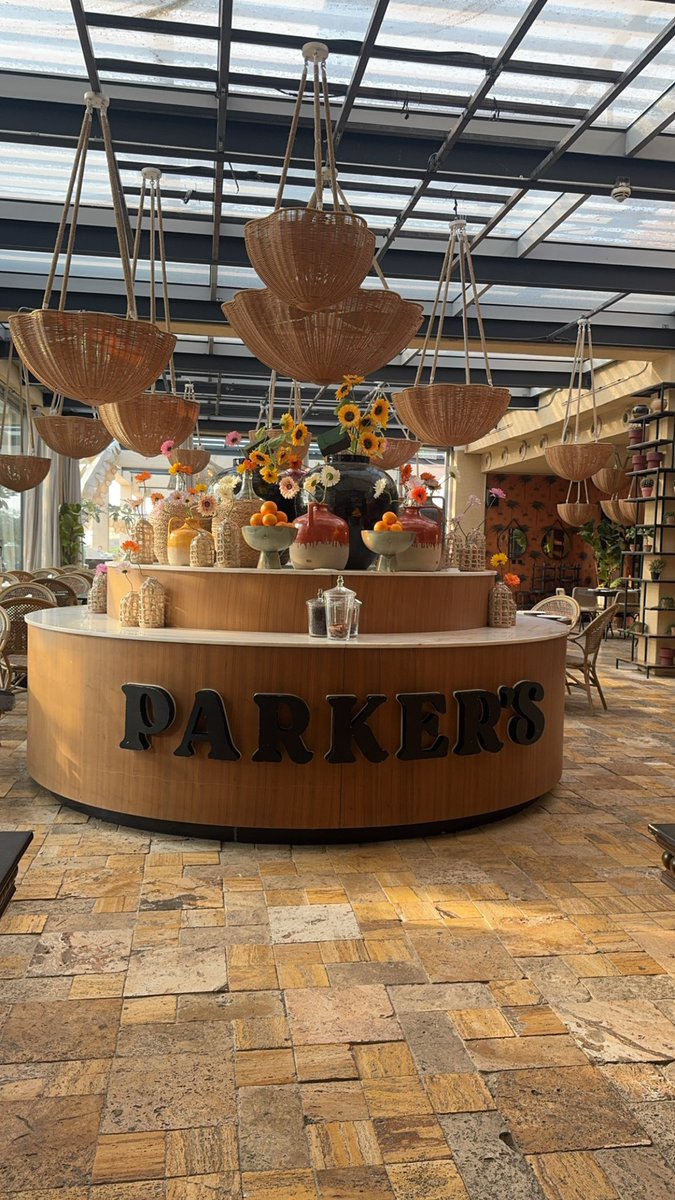 Eng: Carmela Al-Yafei ♏️🌼 3zzi (@carmelitty) on Twitter photo 