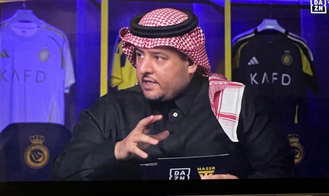 M_ALSHAHRANI's tweet photo. تشرّفت اليوم بالإنضمام إلى صرح عظيم أخبر العالم أجمع بأنّه ( عرّاب العالمية ) وعميدها … نعم ياأصدقائي إنّه نادي #النصر أوّل عالمي في آسيا . 

 إستمتعت بتقديم أول حلقة من برنامج The locker room في قناة نادي النصر .

شكراً لمن وثق ودعم وكان خلف هذا التعاقد الأجمل في مسيرتي 💛. https://t.co/Z8UkZb0qpe