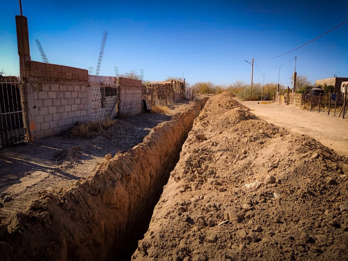 SonoraBienestar's tweet photo. 🏗️ En esta obra se invirtieron 1.3 MDP para hacer valer el derecho humano de estas familias a servicios básicos con calidad y suficiencia.

#SeguirTransformando https://t.co/YtG0hnCHze