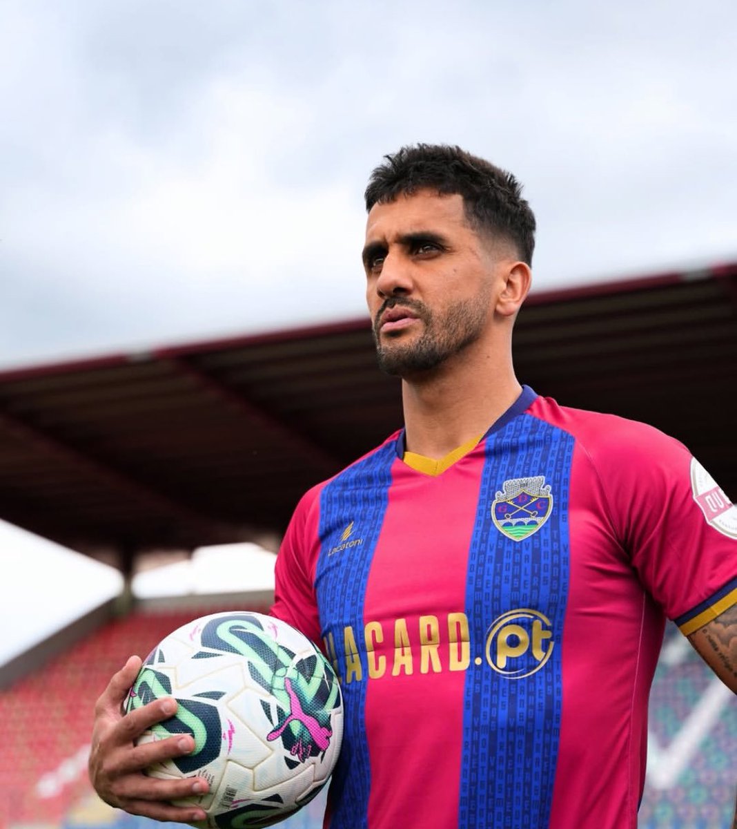 DTransferencias's tweet photo. EXCLUSIVO: Rúben Ribeiro está em negociações com o Avaí FC, segundo apurou o Diário de Transferências.