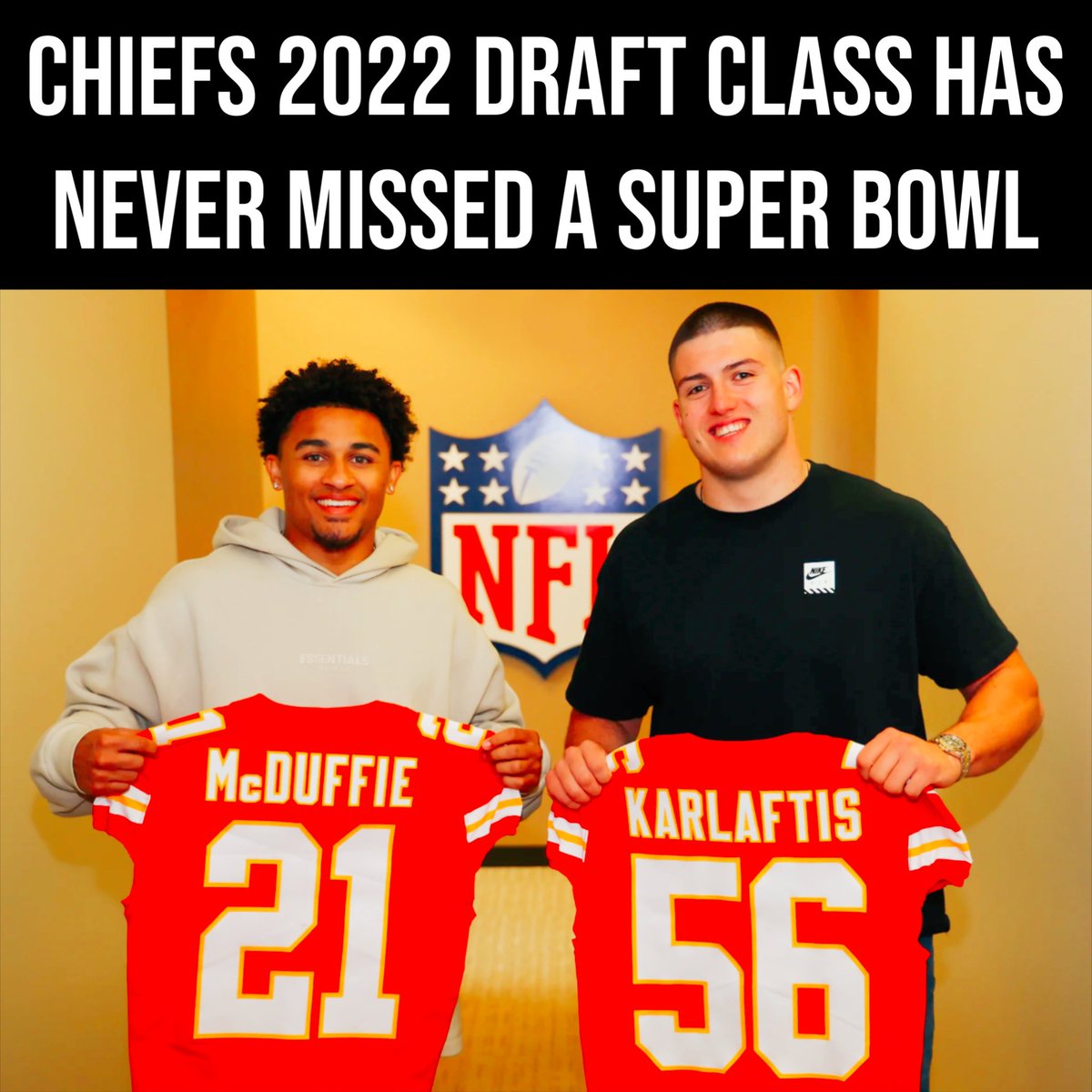 Farzin21's tweet photo. The Chiefs drafted 10 players in 2022. 9 of them are still with the team. Those 9 players have never not seen a Super Bowl 🤯 https://t.co/gmHwRZw9JG