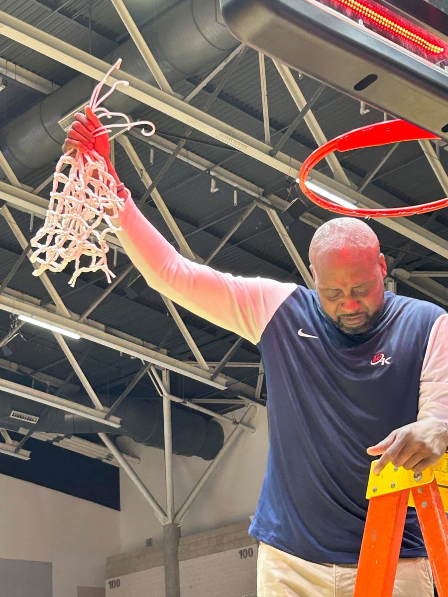 4 wins away from 400 career wins!!! <a href="/JFKimballBBall/">Kimball HS Boys Basketball</a> <a href="/dallasathletics/">Dallas ISD Athletics</a> <a href="/PaulMDaRealTalk/">DaREALtalkNation</a> <a href="/EdmondTaylor18/">TaylorMade Hoops</a> <a href="/TexasRanked/">TexasRanked</a> <a href="/Tabchoops/">𝙏𝘼𝘽𝘾🏀📋</a> <a href="/hoopinsider/">Hoopinsider</a> <a href="/Ani_Umana/">Ani Umana</a> <a href="/nikebasketball/">Nike Basketball</a> <a href="/SJBasketball14/">Snoop Johnson BBall Report</a> <a href="/GASOBlue/">Blue Zertuche 🔗</a> <a href="/GASOTim/">Tim Littlefield</a>