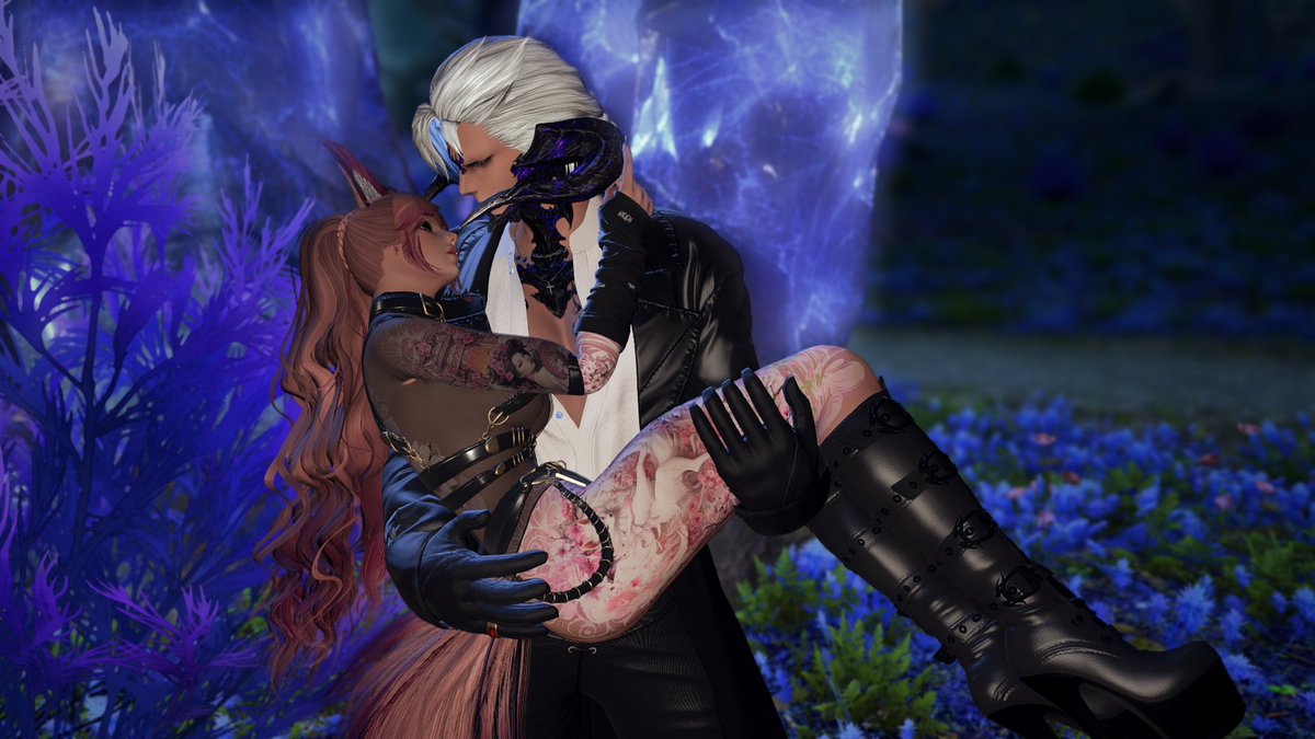 Thil_Lin's tweet photo. There is no place I'd rather be then here with you @fantasybunbun https://t.co/taC2uRV2s4