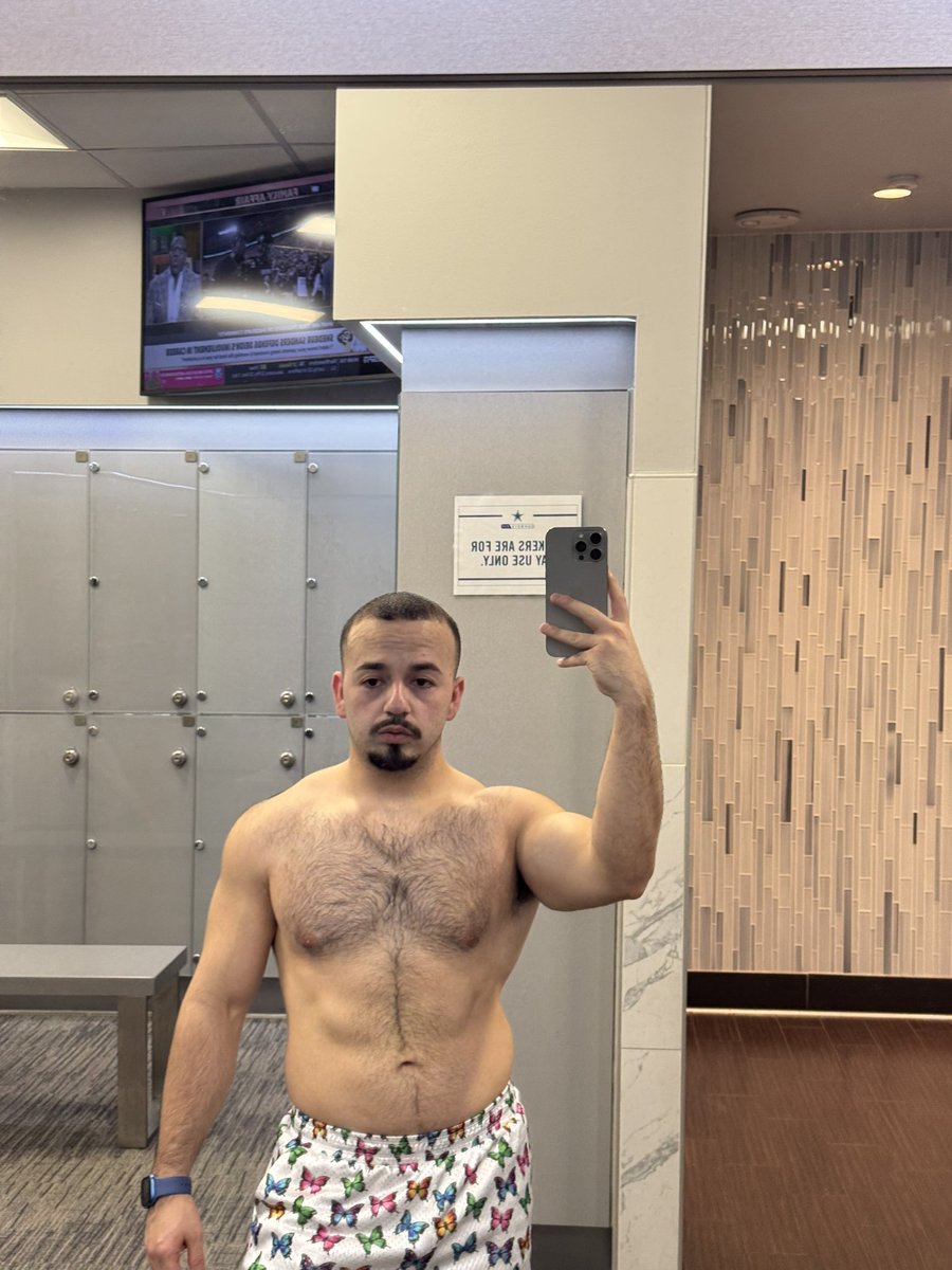 Hercvlees's tweet photo. Muscle Daddy Ready for summer 🩲 https://t.co/GCw2lwSGLc