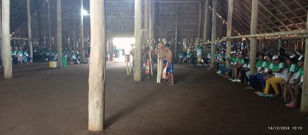 IdderV's tweet photo. El festival de Ipanoré reunió a diversas comunidades indigenas de nuestro territorio, en un evento que celebro la riqueza cultural y las tradiciones ancestrales en el Vaupes.
@mincultura @gobernavaupes https://t.co/d6cNvUIGQd
