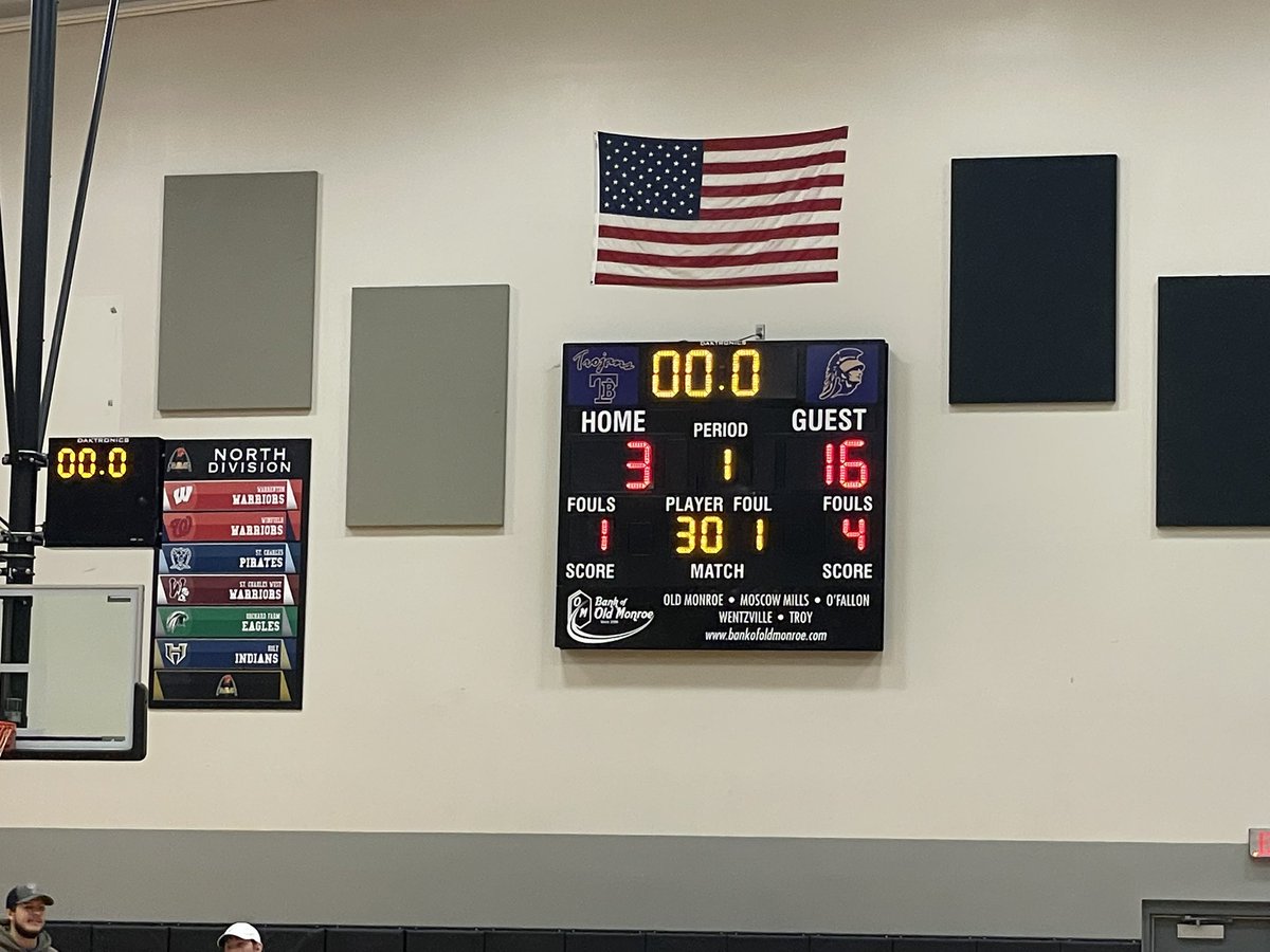 Freshman boys trail FZS 18-3 after 1 Quarter.