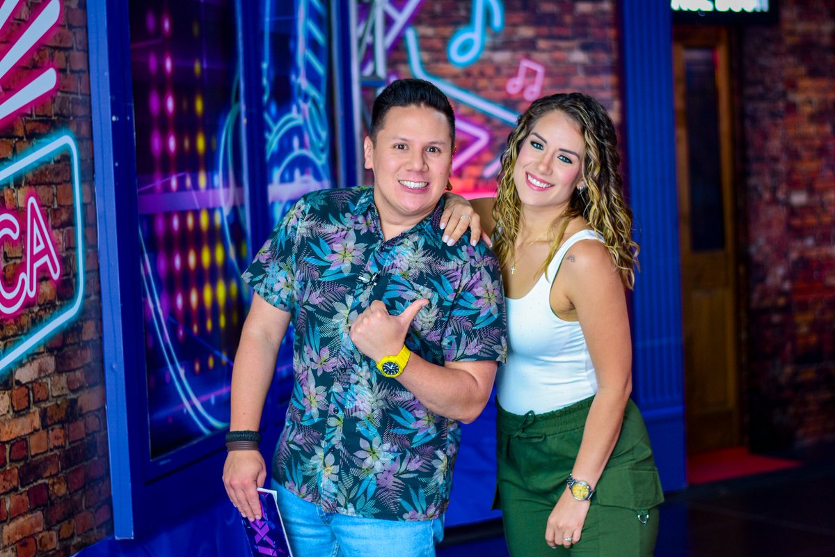 😎🔥Comenzamos con Exit… el programa de la tarde, hoy les traemos muchas sorpresas y juegos buenísimos✌🏻😎

Sintonízanos por canal 21📡