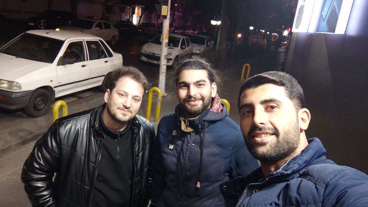HamedPic's tweet photo. گجه سات 1 ده شهناز به گدر🚬😉❤️ https://t.co/0ptKh1Qb7n