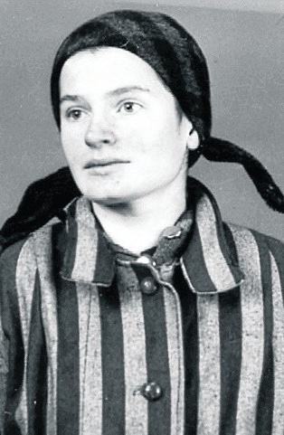 Jenny Poller tweet media