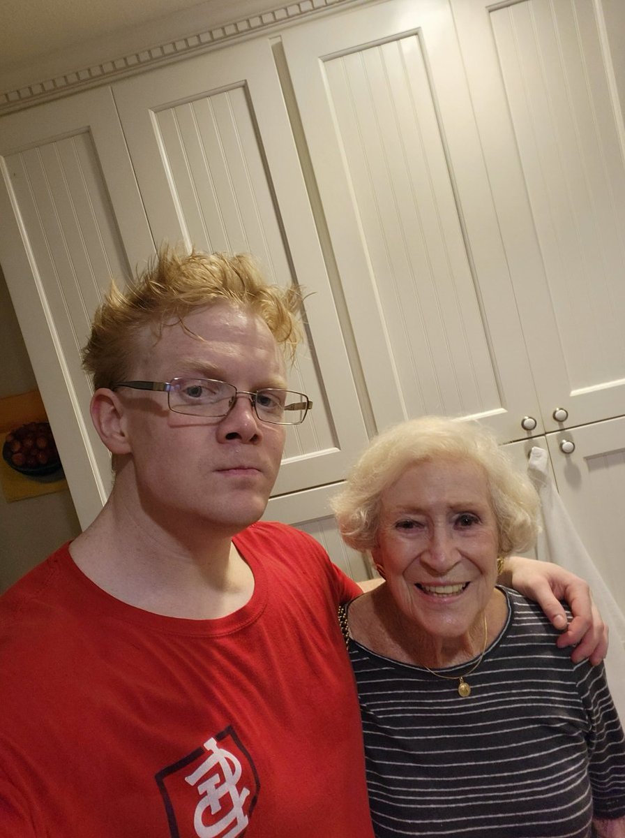 Calebhart42 tweet media