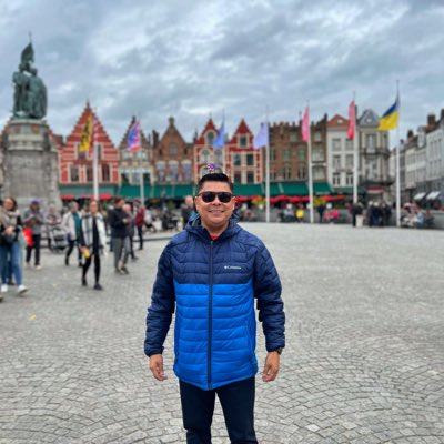 Jonathanhdz's tweet photo. #NuevaFotoDePerfil 🇧🇪 Brujeando https://t.co/JJD7qimqeu