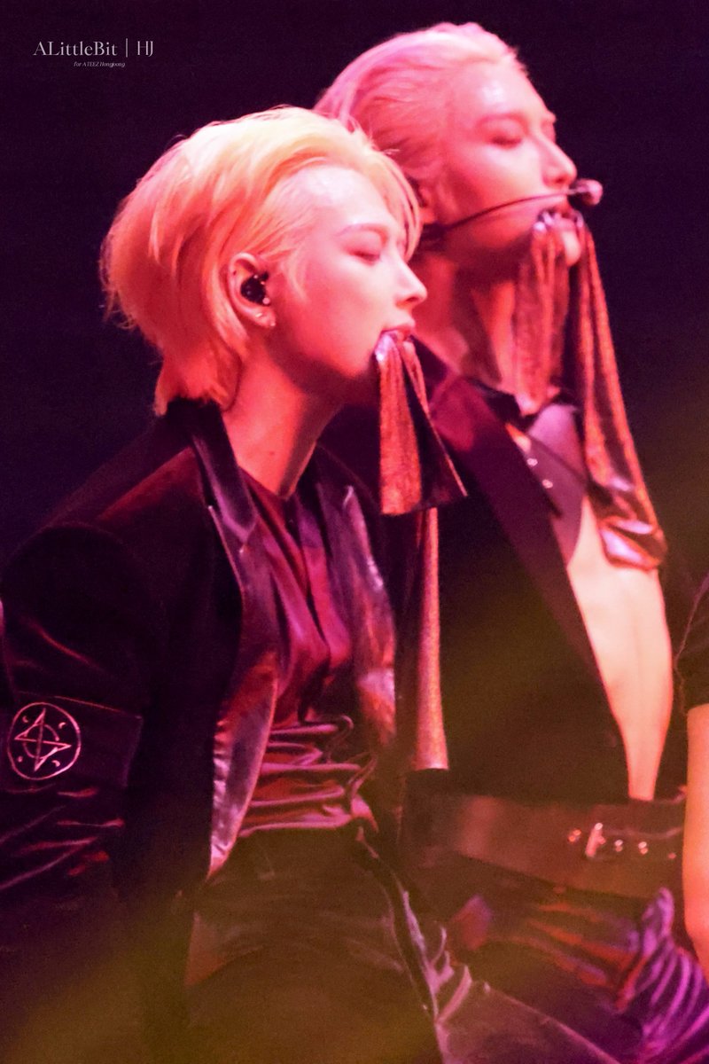 250120

#ATEEZ #HONGJOONG #에이티즈 #홍중 #SEONGHWA #성화