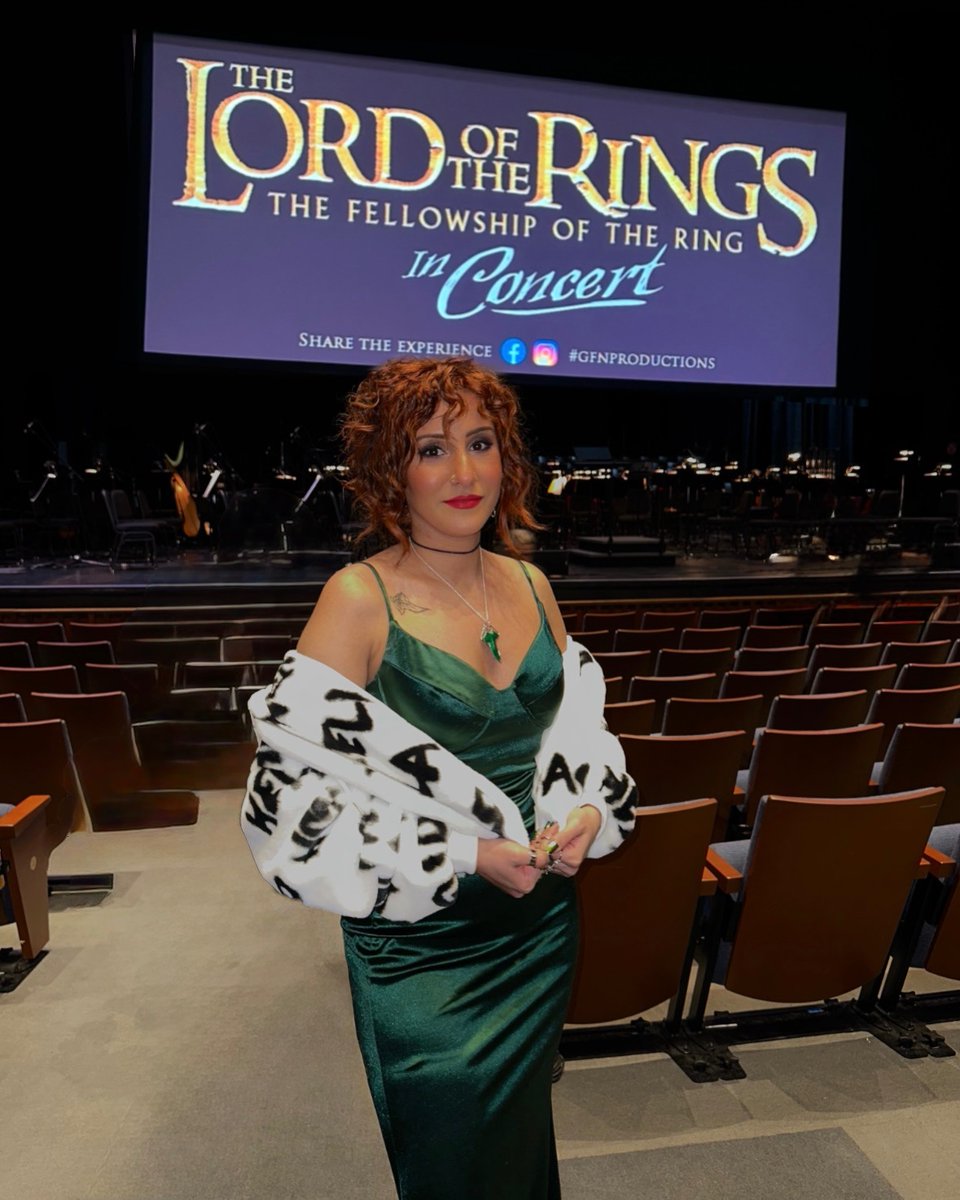 Batzillaa's tweet photo. 3 years, 3 birthdays, 3 concerts 
#LordOfTheRings @LOTRConcerts https://t.co/HSnJufGyJY