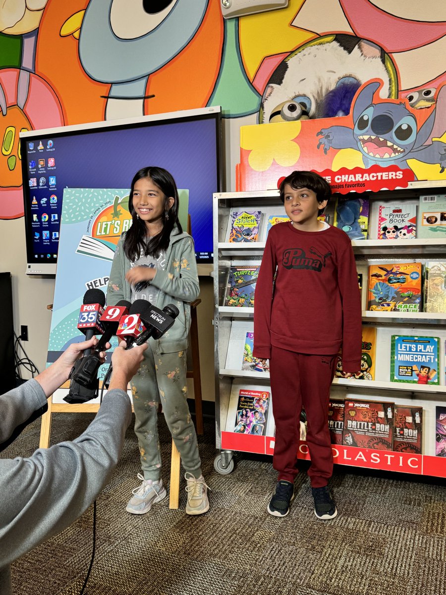 OCPSnews's tweet photo. Today, local media joined us at Westpointe Elementary for the kick off of Let’s Read OCPS. Our students are pumped to crush the 20 million minutes goal! 📚 Let’s goooo!

#ocps #OCPSReads @Westpointe_OCPS @fox35orlando @WESH @WFTV @MyNews13 https://t.co/tbsZC89MrK