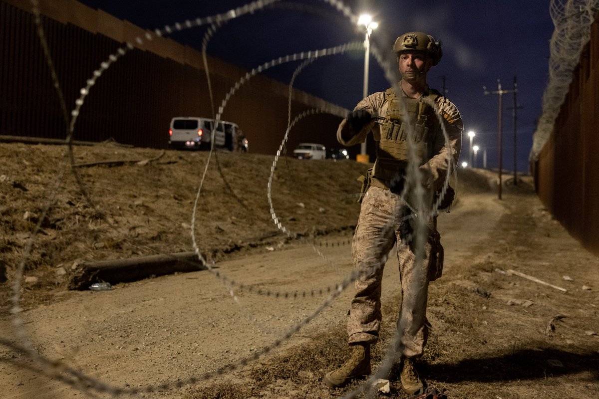 DeptofWar's tweet photo. @DHSgov @CBP This initial deployment of 1,500 active-duty personnel brings the total military Title 10 forces along the border to nearly 4,000 personnel. https://t.co/gPEoOko57z