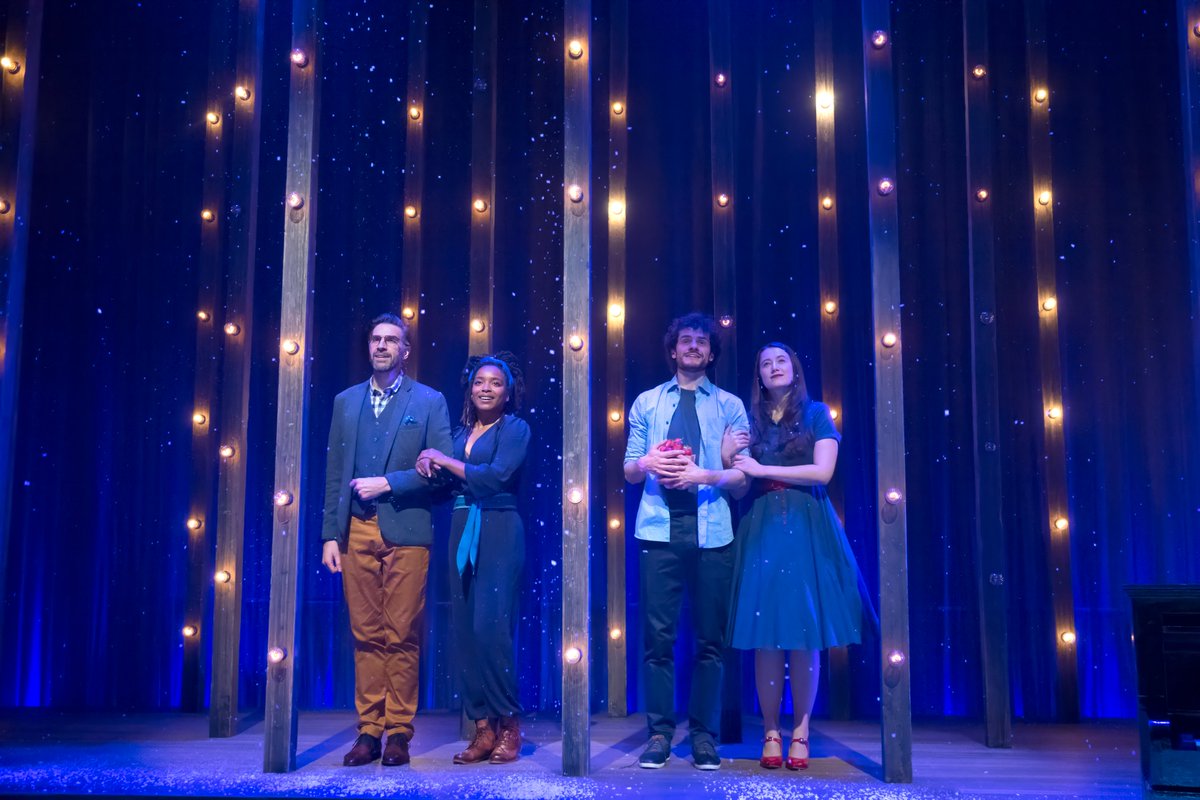 Strawberries in January- A Musical Fantasy, now playing  @CentaurTheatre until February 9, is a delightful antidote to the winter blahs.  Check out my <a href="/CurtainsUpTV/">CurtainsUP</a> review: wp218334.wpdns.ca/a-sweet-winter…
Photo Credit: Andrée Lanthier