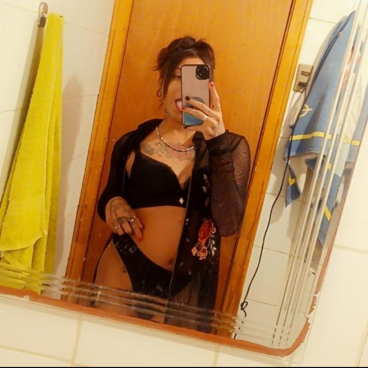 aguilar_maytte's tweet photo. Buenas Tardes 😈 #trangenero #chathot #sexy #sexona #likes #follow #trans #hot #soltera #morbosa #perversa #chilehot #eltabito https://t.co/p9QI9K0u4K