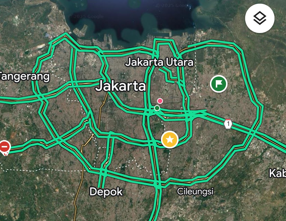 txtdrjkt's tweet photo. padahal weekday, tapi ijo🥰 https://t.co/BPYB6yc19E