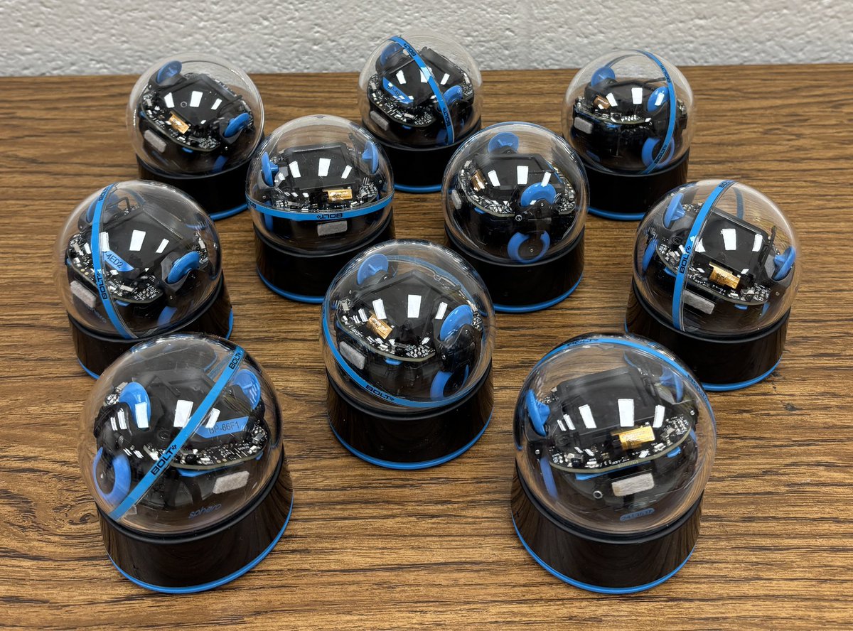 Sphero Robotics STEM Challenge! 
3rd grade ACES students at E. Melvin Honeycutt are constructing sleds and excitedly coding Sphero robots to pull them. We would like to thank United Way’s Youth Growth Stock Grant for funding the Sphero robots. 
<a href="/CumberlandCoAIG/">CumberlandCoAIG</a> <a href="/EMHoneycuttEle1/">E. M. Honeycutt Elementary School</a>