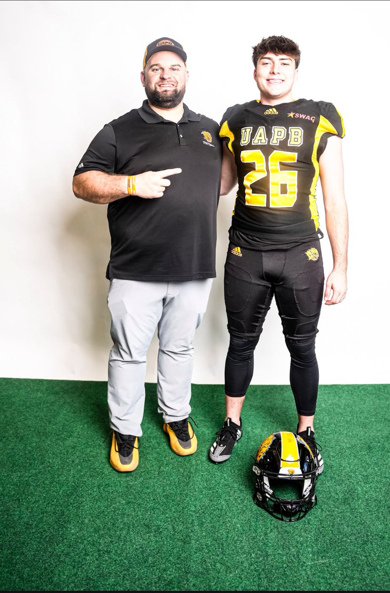 Ty Ackerman tweet media