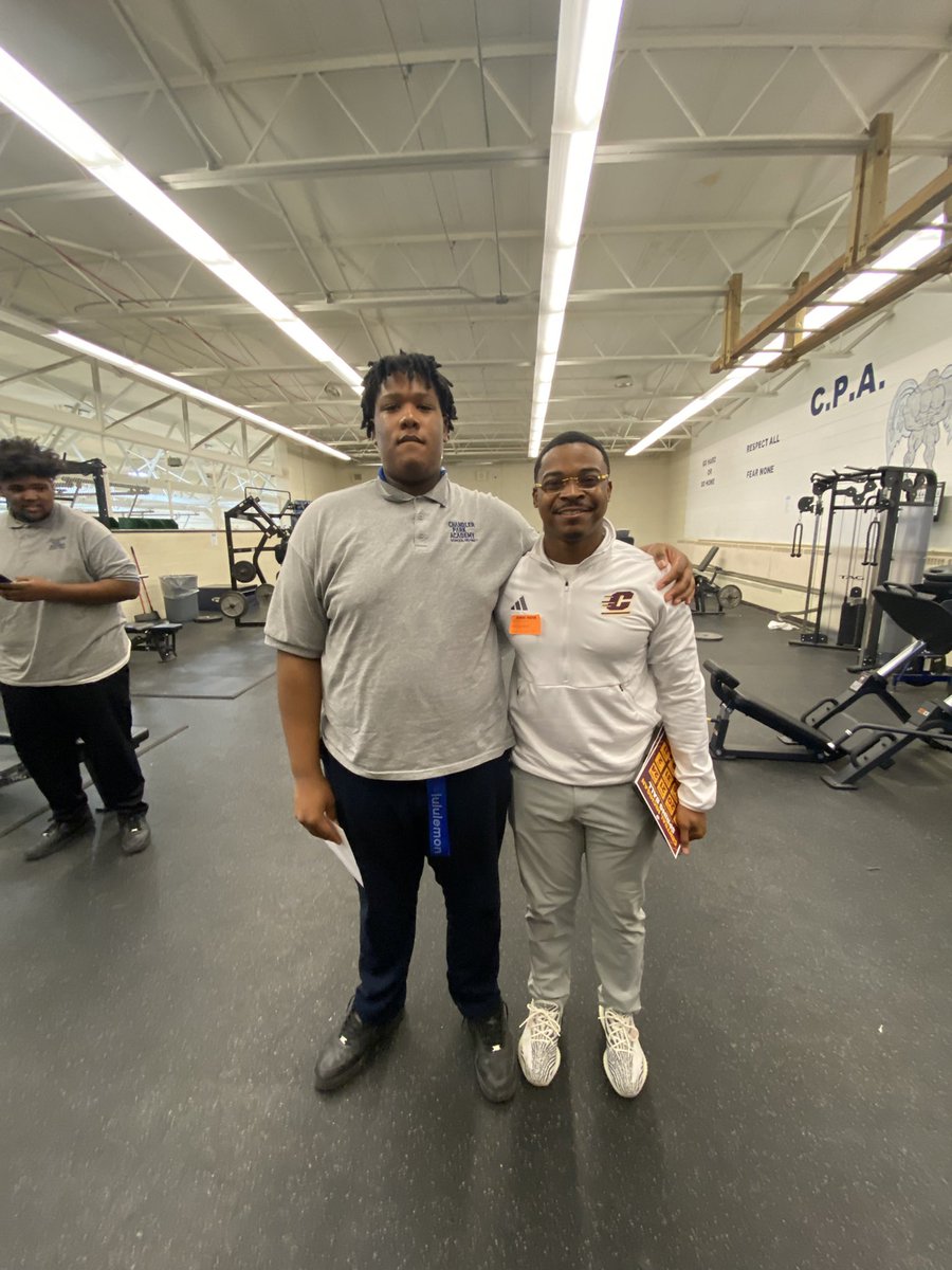 thank you <a href="/CoachDukes_/">Christian D. Dukes</a>  for taking the time out of your day to come see me in the in school visit <a href="/CMU_Football/">Central Michigan Football</a>