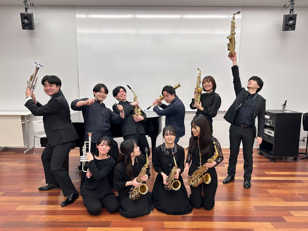 soran_muse's tweet photo. 4年間履修した
江川先生ゼミが終わりました、、

さみしい！！(江川先生不在) https://t.co/KYiApfNi1d
