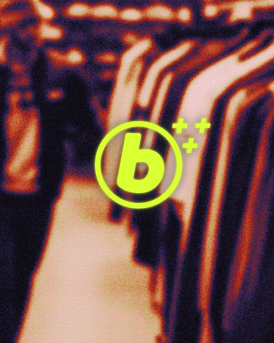 what’s your favorite tee / hoodie you’ve copped from us regardless of brand? 👕 

🔄 Quote / Reply PIC ↩️