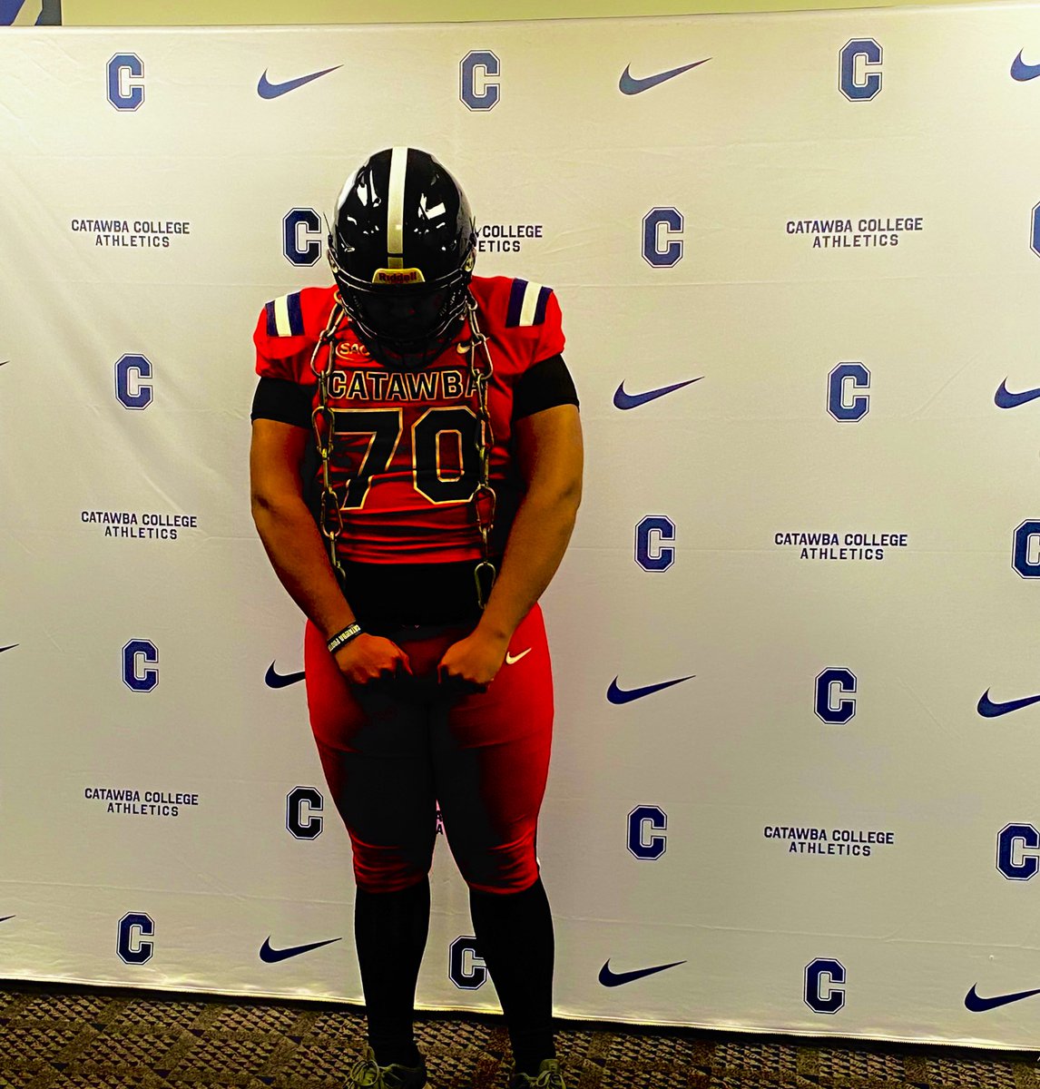 DevlinColbert70's tweet image. Thank you to all of the @CatawbaFootball coaching staff for the amazing visit and hospitality. @tyhaines16 @Coach_Overman @Coach_BCollins @CoachVellucci @BernardNFHS @DavidPayne_21 @therealjmoney57