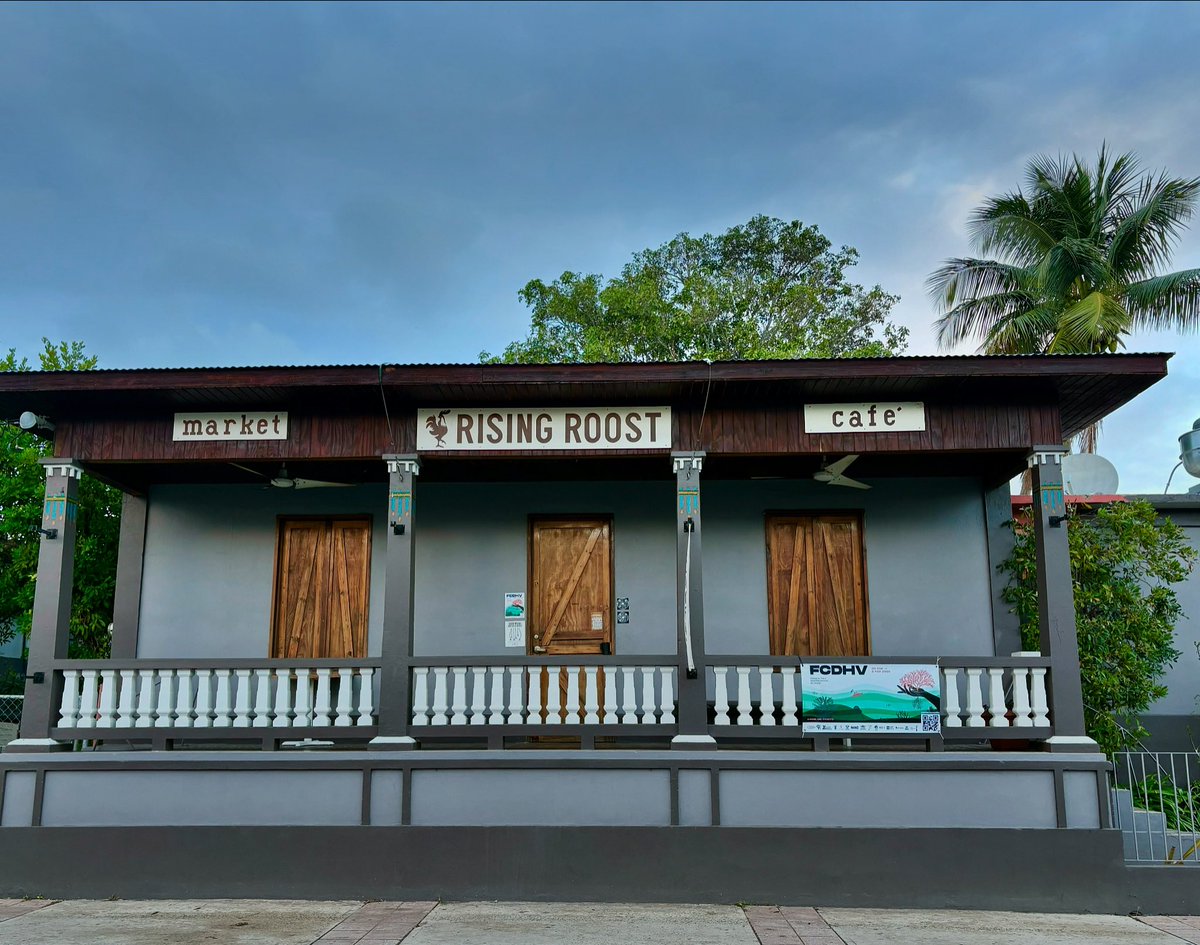 🎥✨ ¡Noche de Apertura del Festival de Cine y Derechos Humanos de Vieques en su 5ta edición!

📍 Restaurante Guakete (Avenida Muñoz Rivera, Vieques) @risingroost_guakete_vieques 
📅 Jueves, 30 de enero de 2025
🕕 A partir de las 5:30 PM