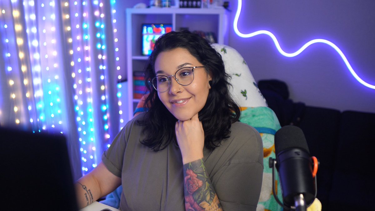 LochVaness tweet media