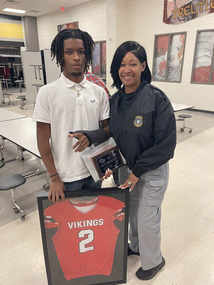 Last sports banquet 
1st team all region DB 
Viking award for most team leader ship 🙏🏽🖤