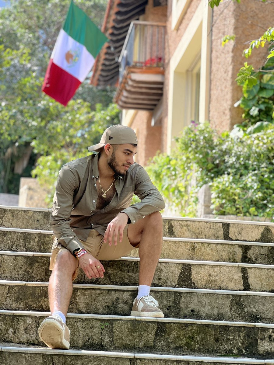 Itsjonnyglz's tweet photo. Mexico lindo y querido 🇲🇽 https://t.co/INu5rFueAD