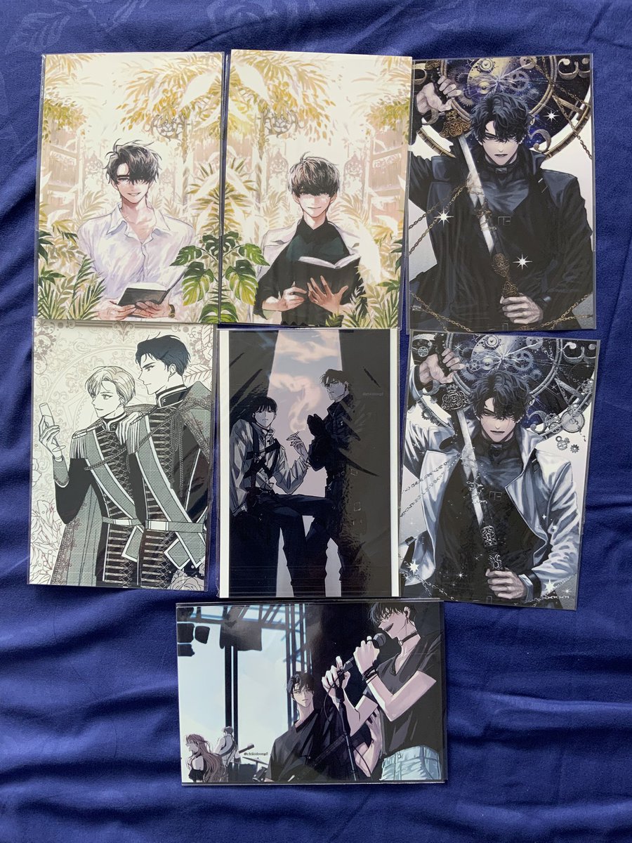 snooozingbear's tweet photo. @illusvionn hai kak mjb masih cari pbox nggak ya? ini pbox semua 13k each (min. take 2) bisa keep event with dp. (itu mengkilat karna aku taruh di plastik) https://t.co/PYnL3bRrnn