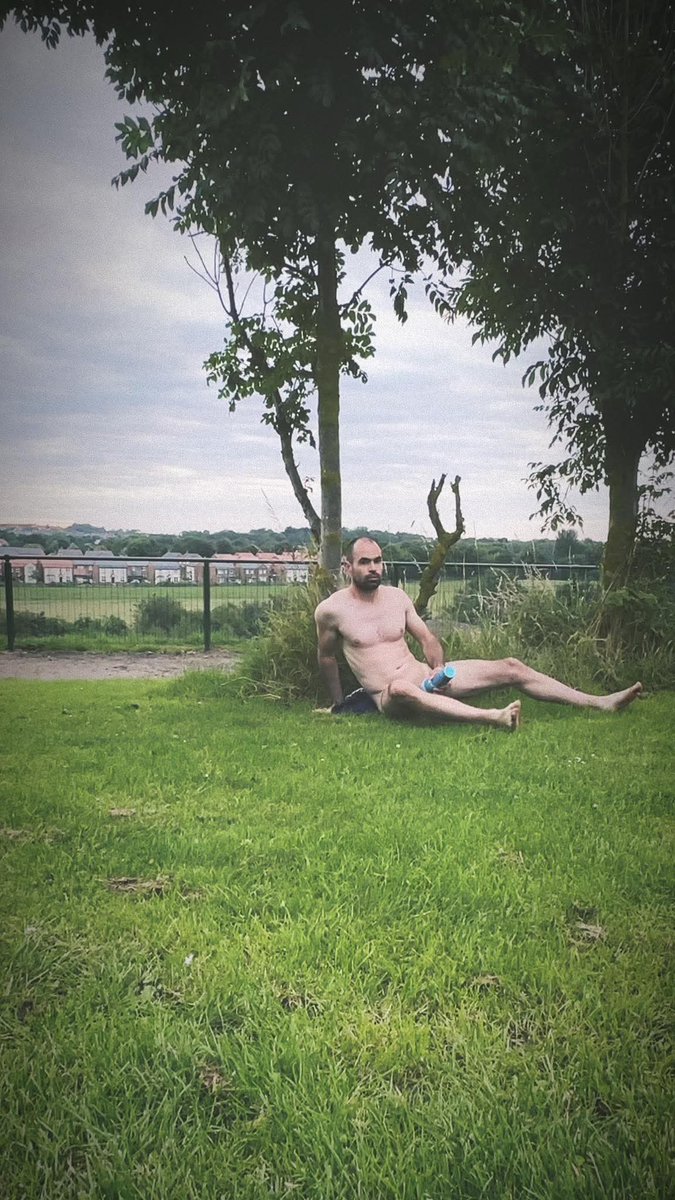 here4thewiew's tweet photo. Casually stripping off naked and using my fleshlite in public overlooking a full housing estate in broad daylight! 

Wonder if anyone seen me 👀😈

#naked #public #exhibitionist #nudist #chudai #cruising #gay https://t.co/JiWTXjnA2A