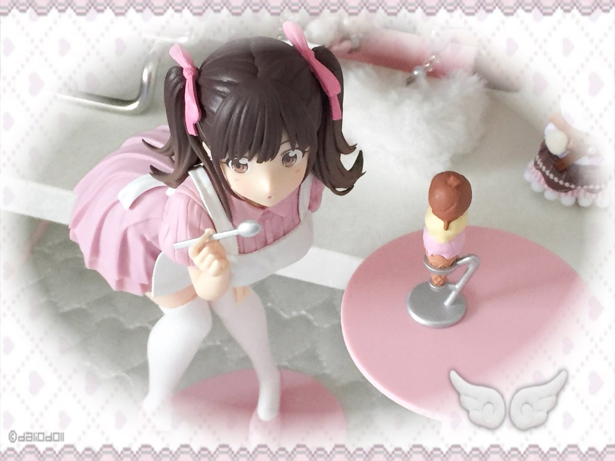 ･*･   ∧,,∧     ᕱ⑅ᕱ ･*･
'.　( ｡ིྀ･ω･) (･×･｡ )   .'
　'･ |   つෆと       |.･'
         *ﾟ'  ･｡｡･ﾟ '.