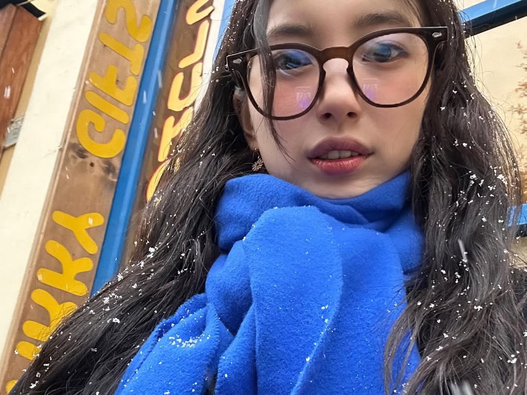 shuzkay's tweet photo. #SUZY instagram update 

🐰: “I uploaded a new vlog.
It’s been so long ❄️ 
Happy New Year to all!” https://t.co/DPY0LTB0E7