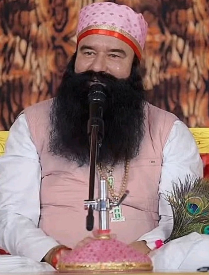 VikasMe06110898's tweet photo. #RamRahim The increasing population of the country is becoming difficult for the family. Under Saint Dr MSG Insan Birth Campaign, #ContentWithOne emphasises not having more than two children. The pressure on the earth will be reduced, the environment will be protected. https://t.co/l4TudUJUw2