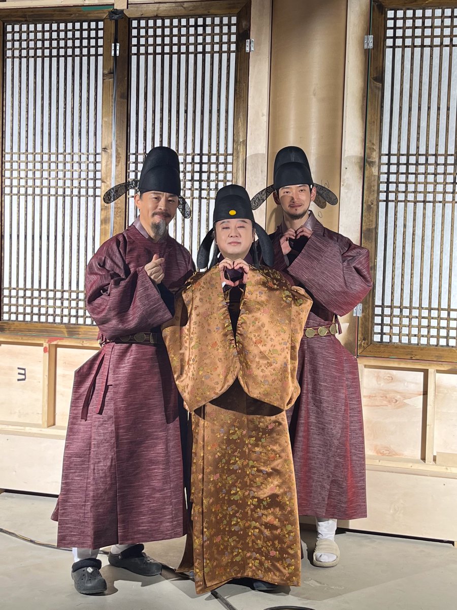 hoduent's tweet photo. #최덕문 #ChoiDukMoon #박수영 #ParkSuYoung #김우담 #KimWooDam 

원경 과몰입 유발 3인방의 사랑 고백🫰🏻 https://t.co/JFkjUYU5Jj