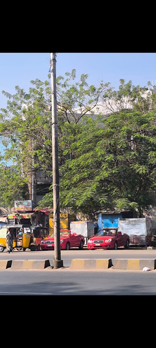 worker1763006's tweet photo. Dear concern department 
Area : abids 
Location near government school and aliya girls college 
Pincode500001 
Landmark aliya masjid beside blue sea restaurant 
I am writing to express my concern regarding the footpath  @acp_trf6 @AddlCPTrHyd @CommissionrGHMC @GHMCOnline @HYDTP https://t.co/UpcNHMgz9m