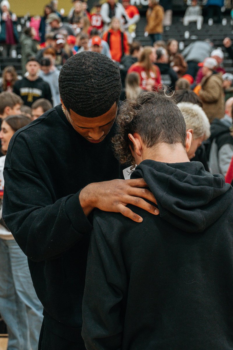 The Walk tweet media