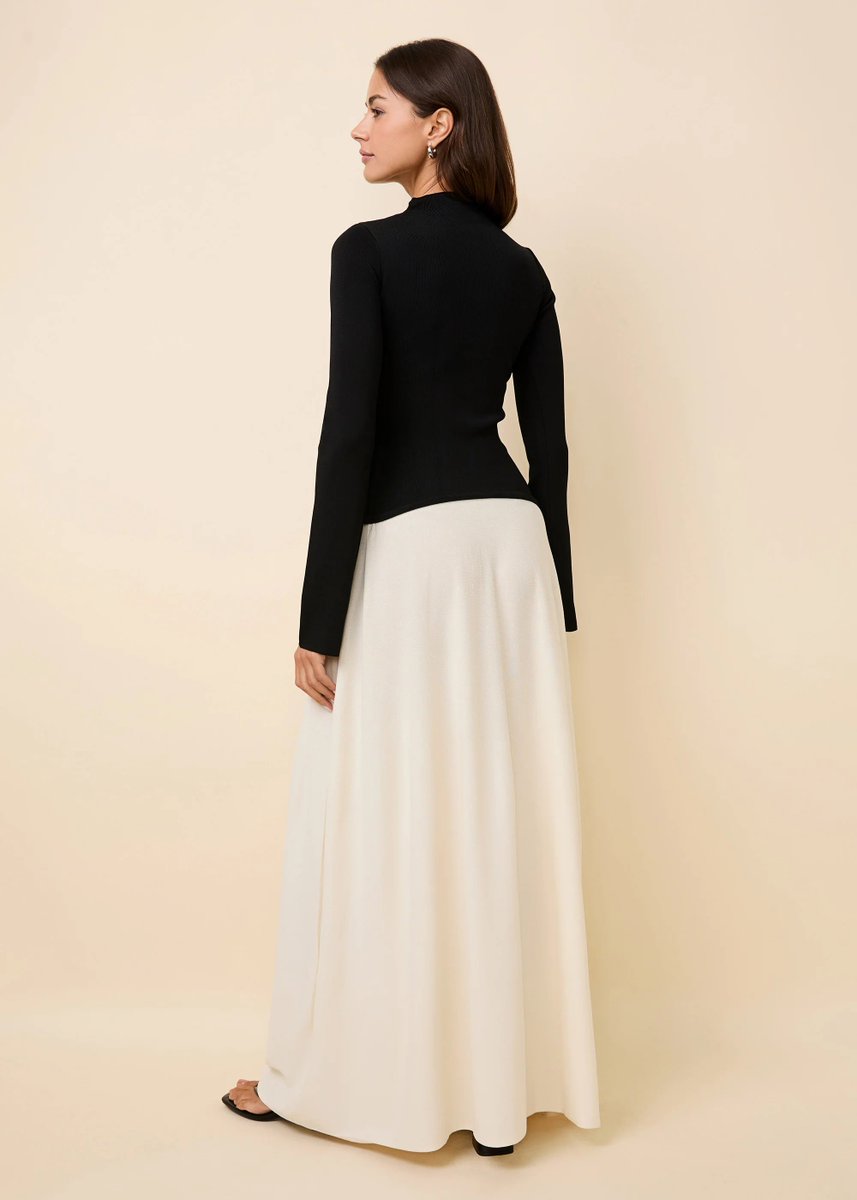 yawbbb's tweet photo. Solid &amp; Striped - Soglio Dress Ecru/Noir https://t.co/nYnnI9YLbo