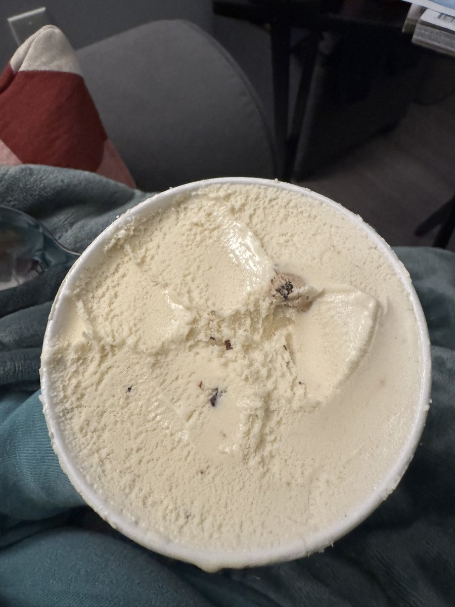 Hi yes <a href="/benandjerrys/">Ben & Jerry's</a>. 
Listen. I LOVE how amazing yall are. I will Stan y’all for life and buy y’all for life. 
But could you please pack in some more chocolate chip cookie dough chunks in the chocolate chip cookie dough ice cream? Mine seems to be lacking. 😬
♥️♥️