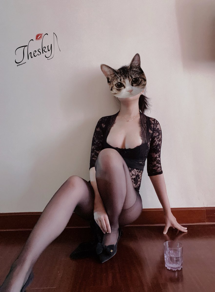 福利姬_Thesky_分享的黄推图片4 - 网红私拍内容