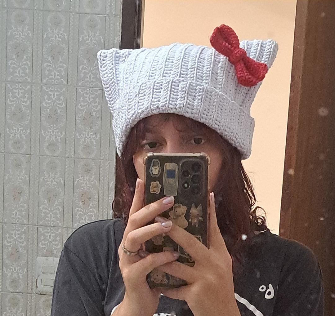 llagrimacore's tweet photo. ontem e hj foram dias mto produtivos vendi esses croches https://t.co/j1cy8dT2E4