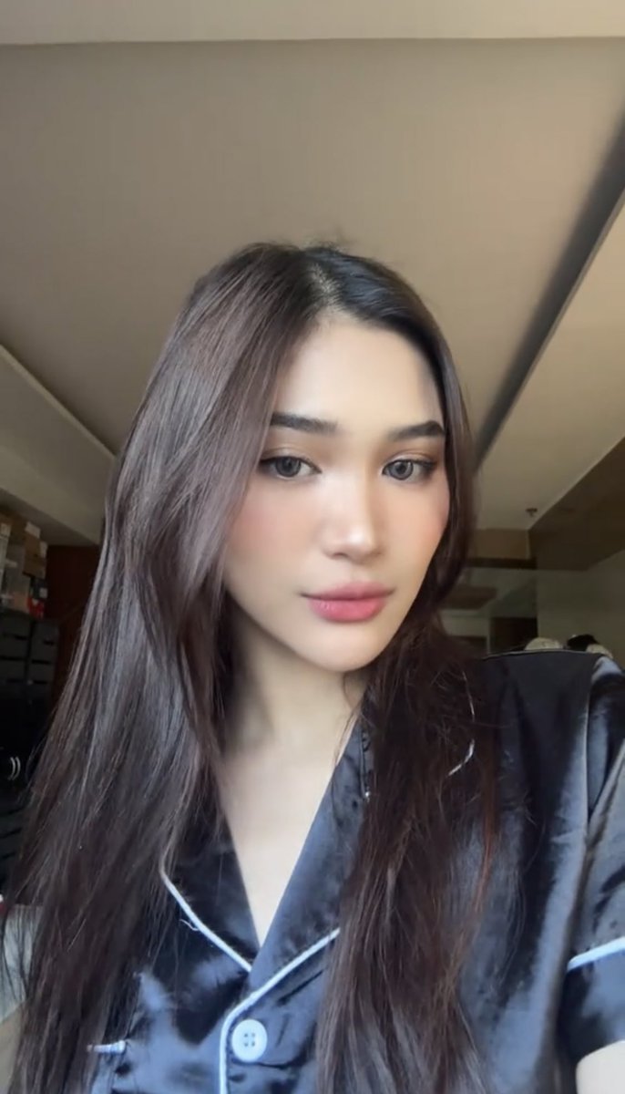 _beigeeeeeeee's tweet photo. HELLO!?!?!? ANG GANDA!!!!! 😩 https://t.co/8hb9h5WEsS