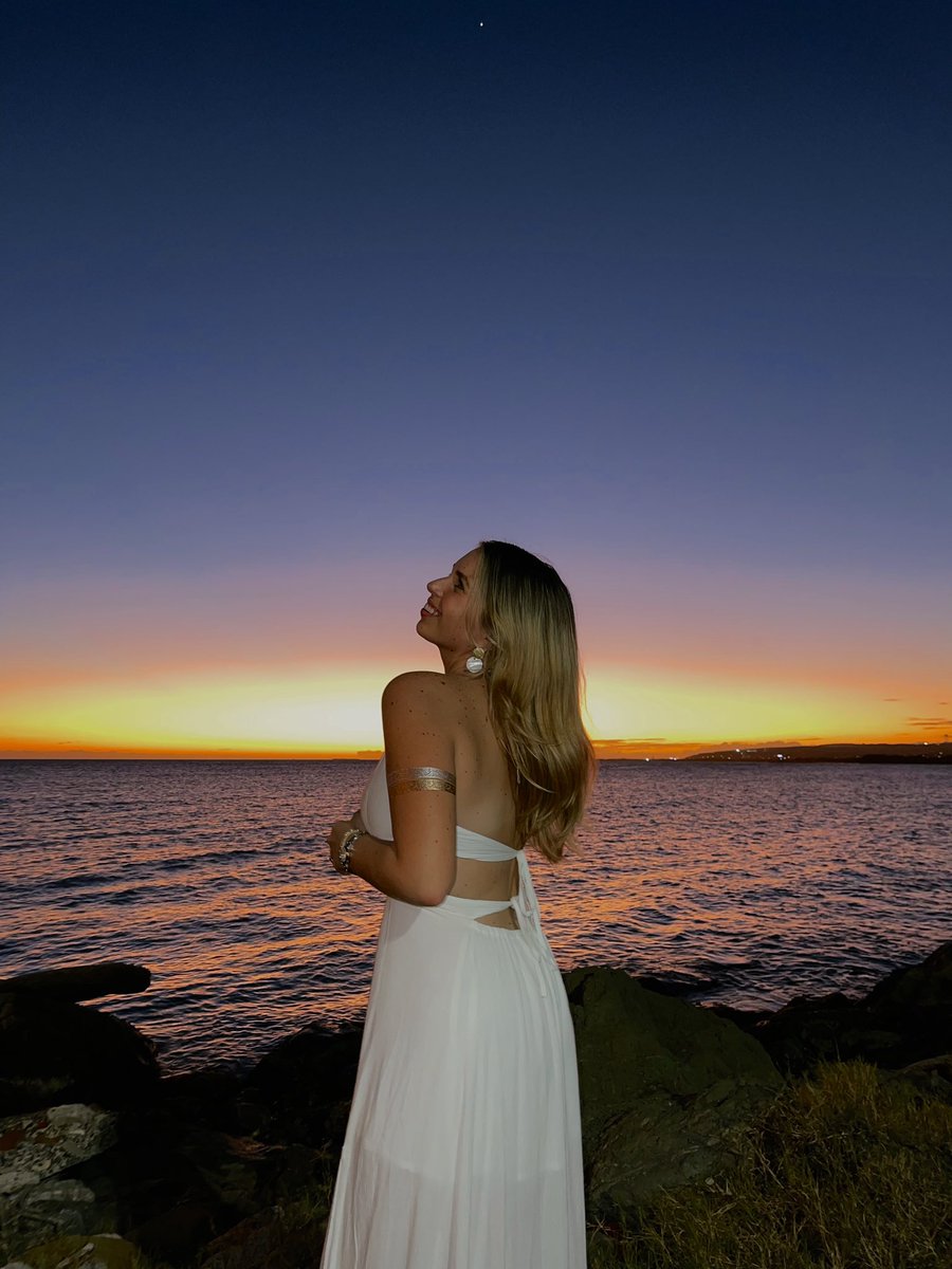 gabi 🤍 tweet media